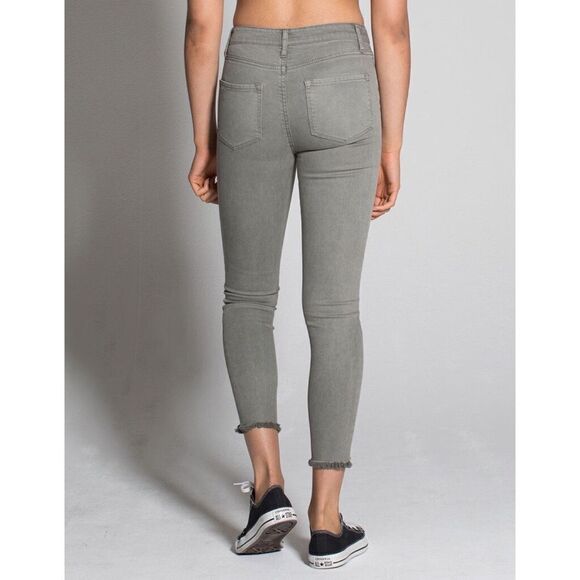 RSQ | Cali High Rise Jeans in Olive Green, Size 27 - Picture 3 of 11